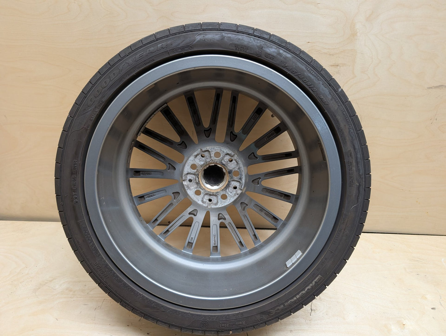 17-23 OEM BMW G30 530 540 M550 Wheel Rim 19x8" ET:30 V Spoke Style 635
