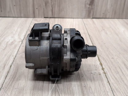 2014 - 2018 BMW X5 F85 Engine Motor Cooling Auxiliary Water Pump 7850113 S63B44T2