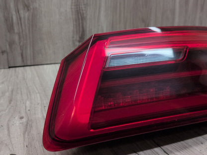 17-20 OEM BMW F90 G30 530 540 M550 M5 Rear Right Passenger Trunk Tail Light