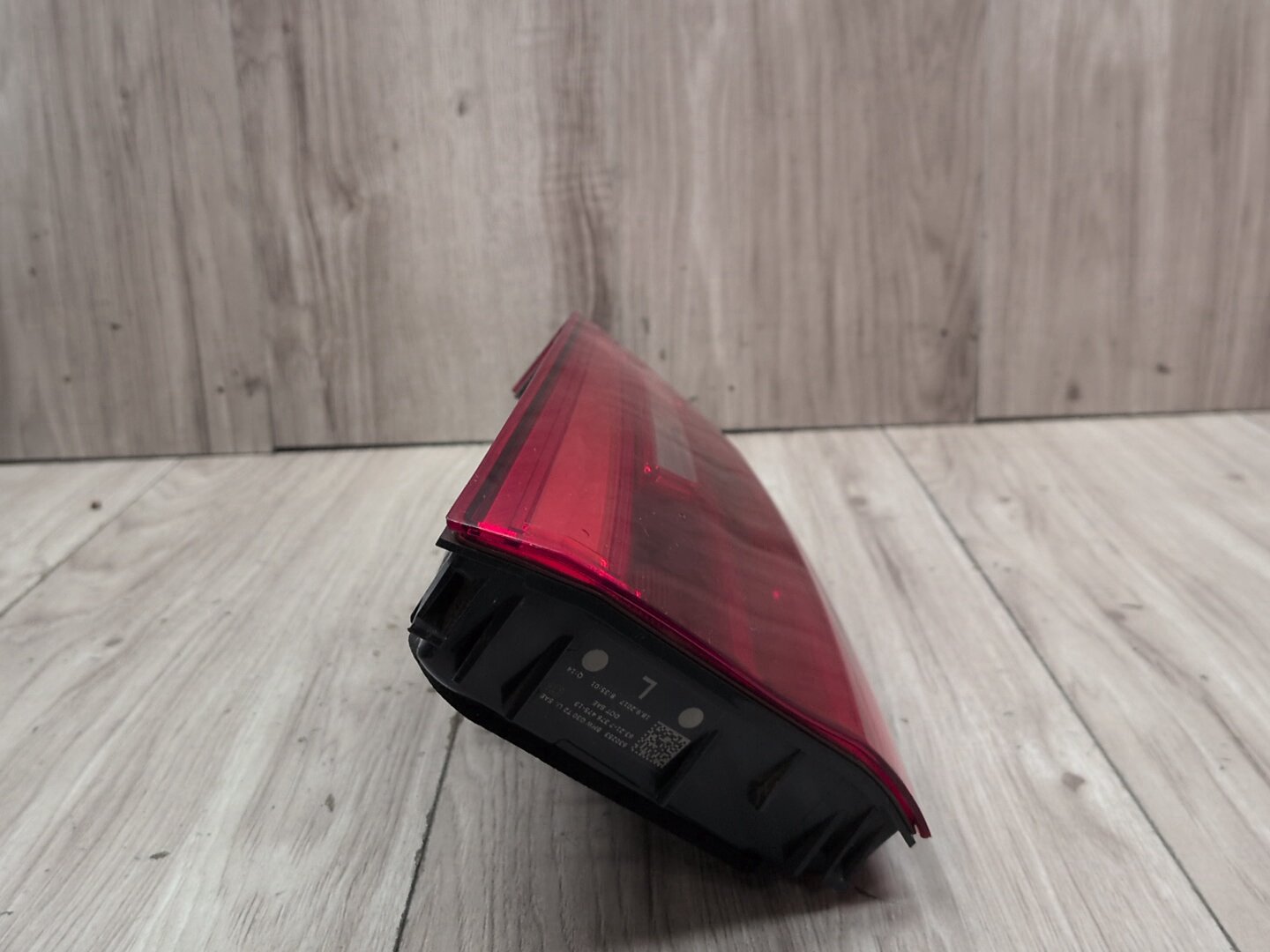 17-20 OEM BMW F90 G30 530 540 M550 M5 Rear Left Driver Inner Trunk Tail Light