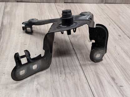 2011 - 2017 BMW X3 F25 Front Right Passenger Fender Brackets SET 7267336 N20B20O0