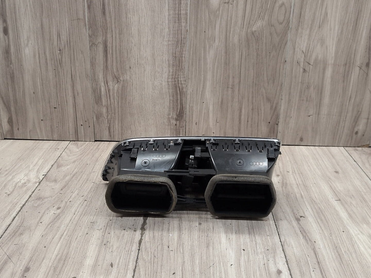 15-18 OEM Audi Q3 8U Dashboard Dash Board Middle Center Air Vent