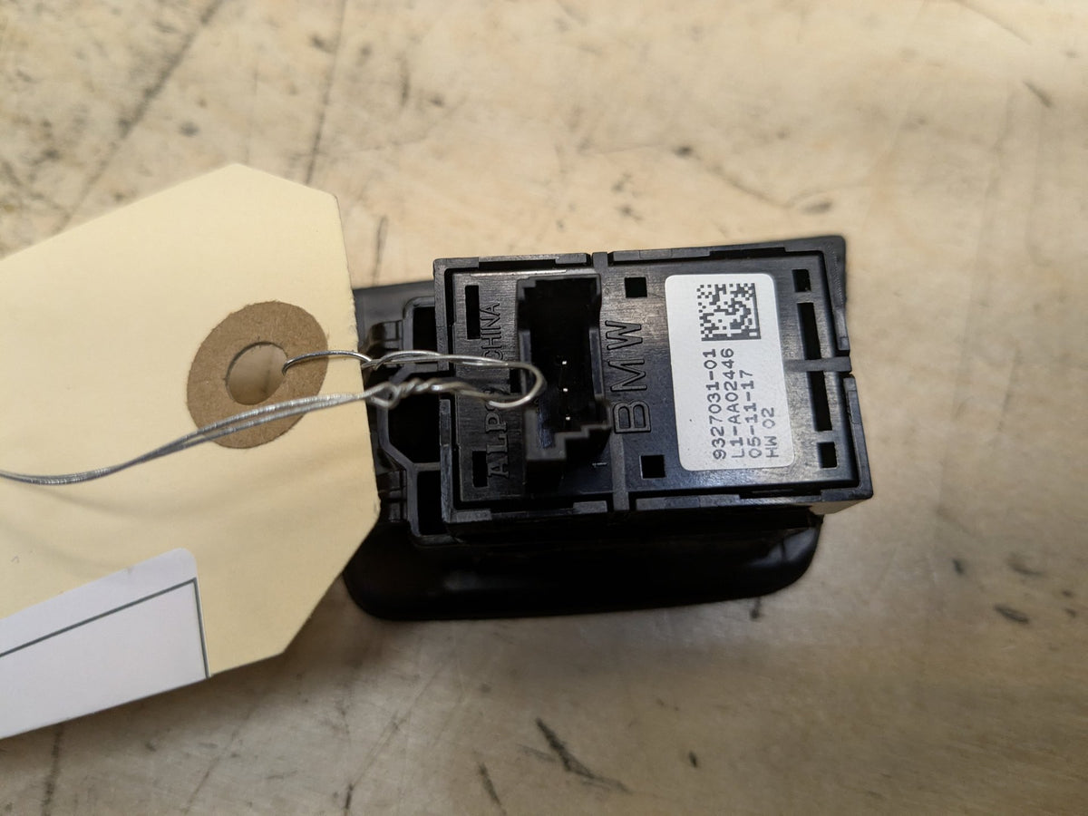 2018-2023 BMW M550i G30 Front Right Passenger Door Window Switch 9327031 OEM