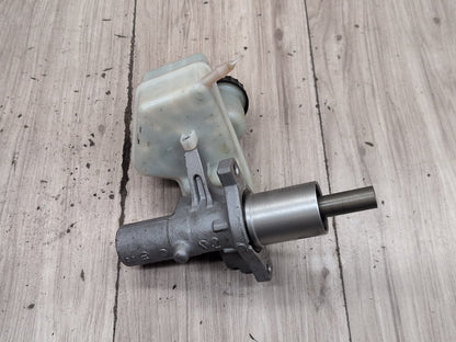 2009-2012 Mercedes-Benz E550 W212 Brake ABS Cylinder A2044300002 OEM