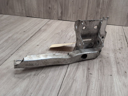 2012-2018 BMW M6 F06 Radiator Lower Mounting Brackets SET 7575248