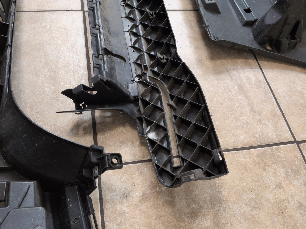 2011-2016 BMW M5 F10 Rear Left Driver Bumper Support Brackets SET 8053585 OEM