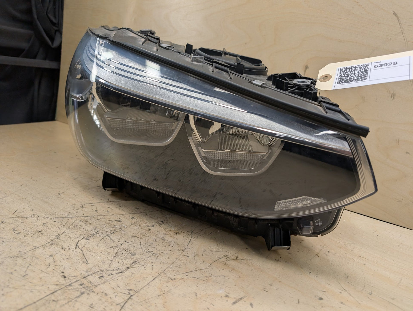 2018-2024 BMW X3 G01 - Front Right Passenger Headlight w/ Modules SET PN: 8496816