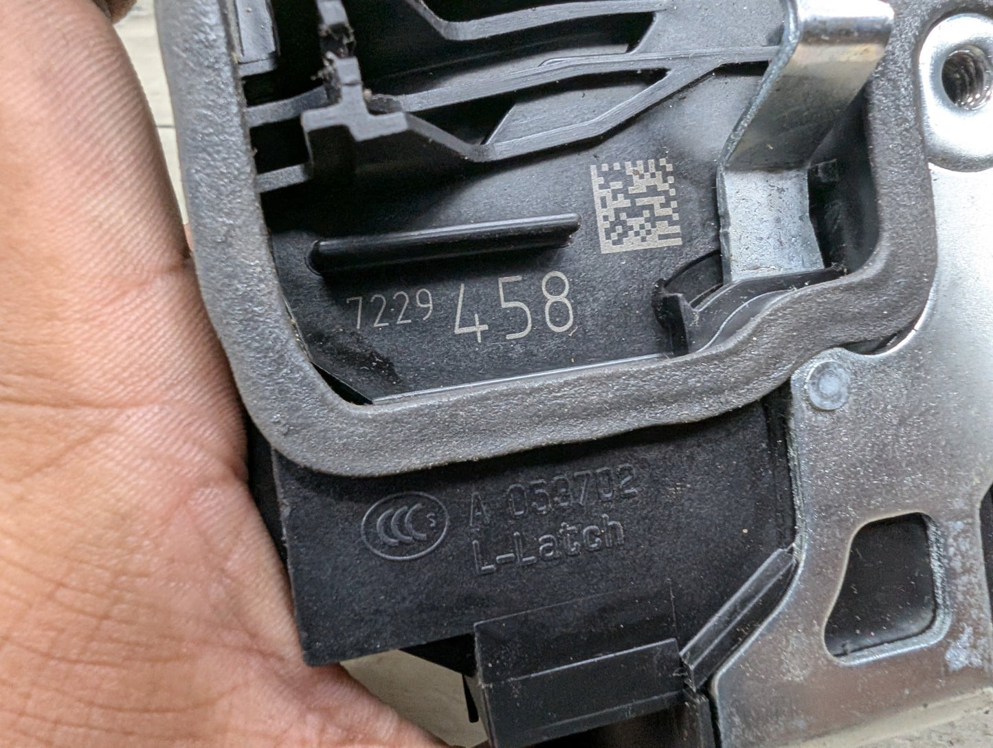 OEM BMW E82 E90 F22 F30 F80 F82 FRONT Right Passenger Door Lock Latch Actuator