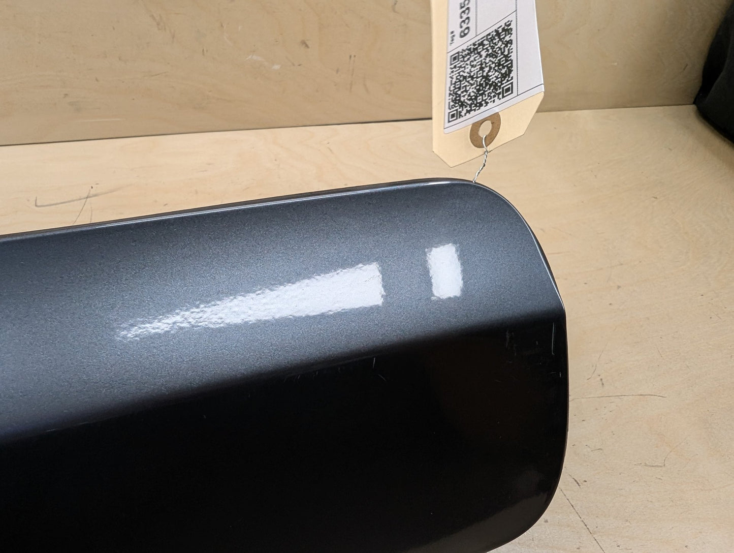 14-20 OEM BMW F32 F82 M4 Gas Fuel Tank Filler Door Cap Lid Cover Assembly