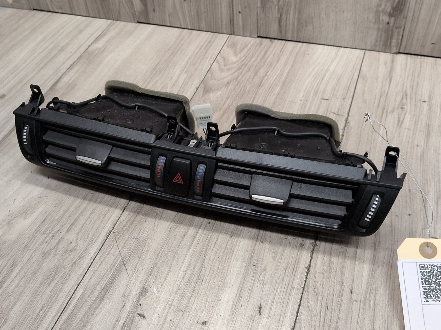 2014 - 2018 BMW X5 F85 Dashboard Dash Board Middle Center Air Vent 9252648 S63B44T2