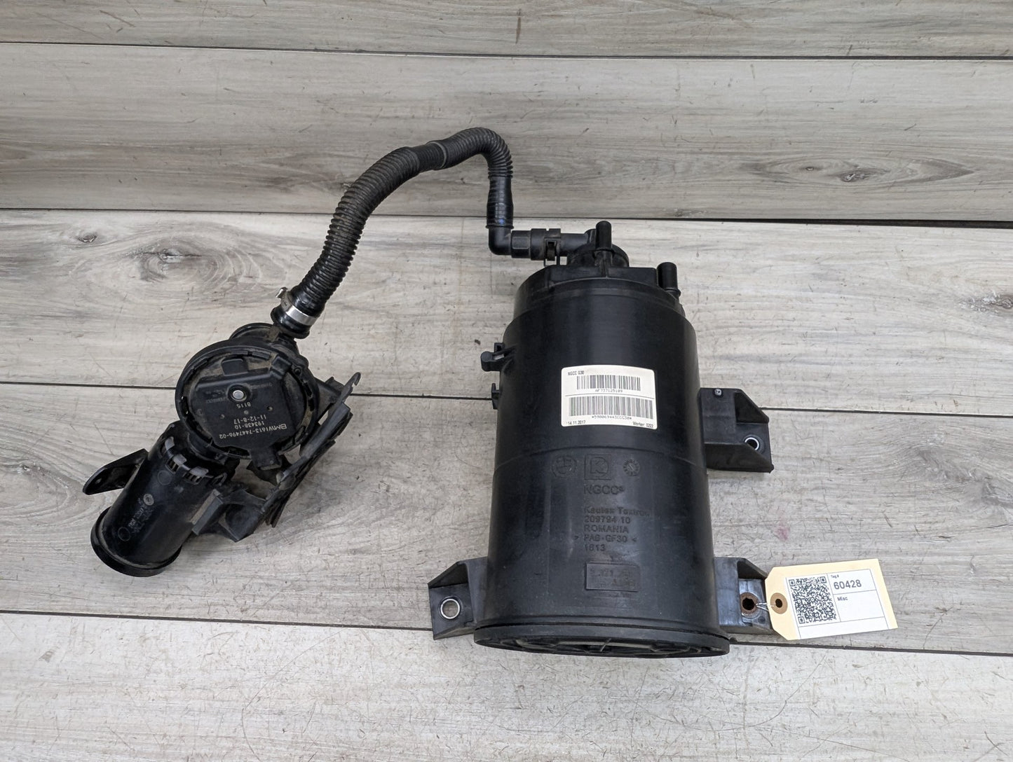 2017-2023 BMW 530i G30 Fuel Vapor Charcoal Canister 7371251