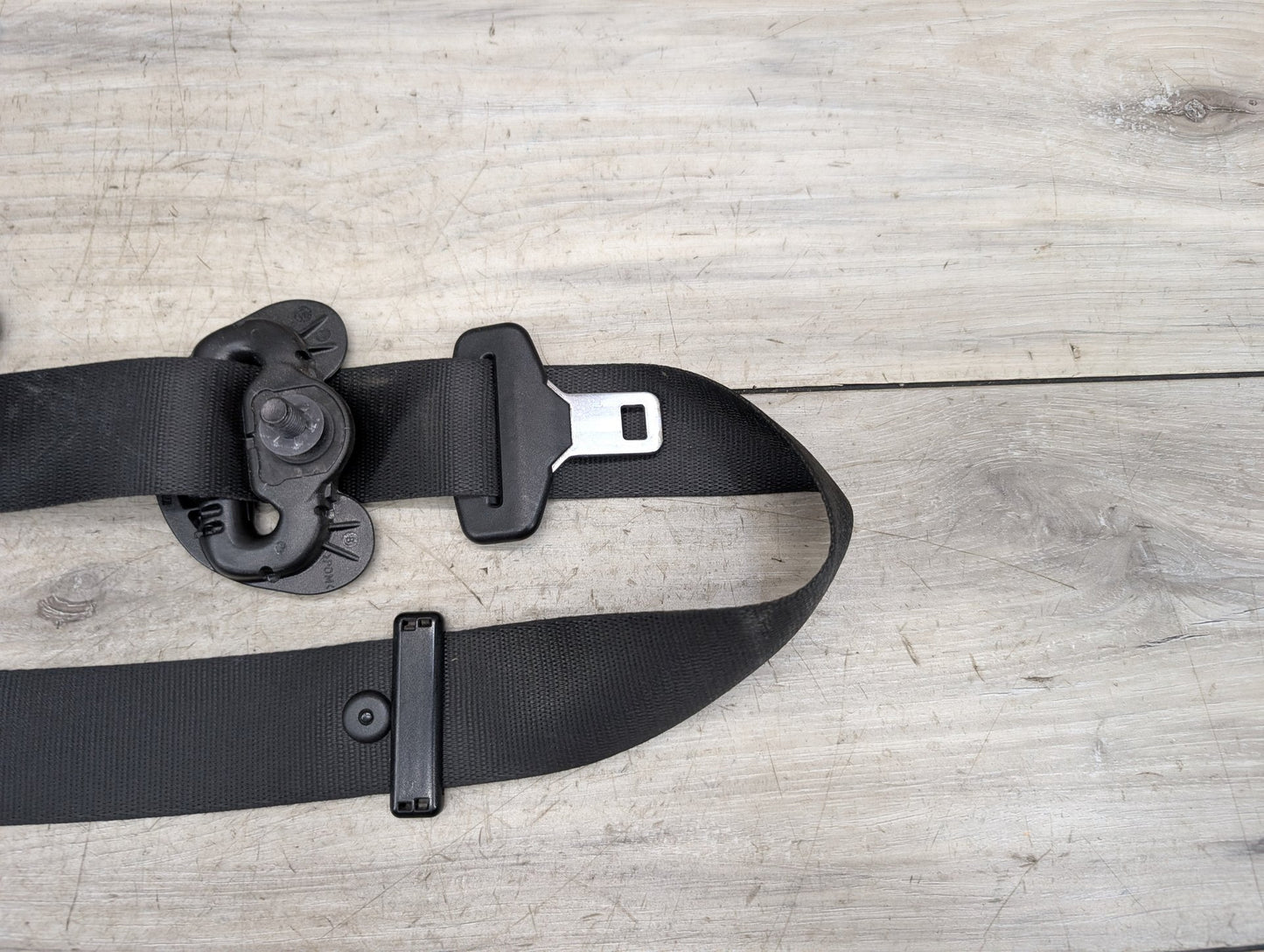 12-20 OEM BMW F30 F36 F80 M3 Front Left Driver Side Seatbelt Retractor Black