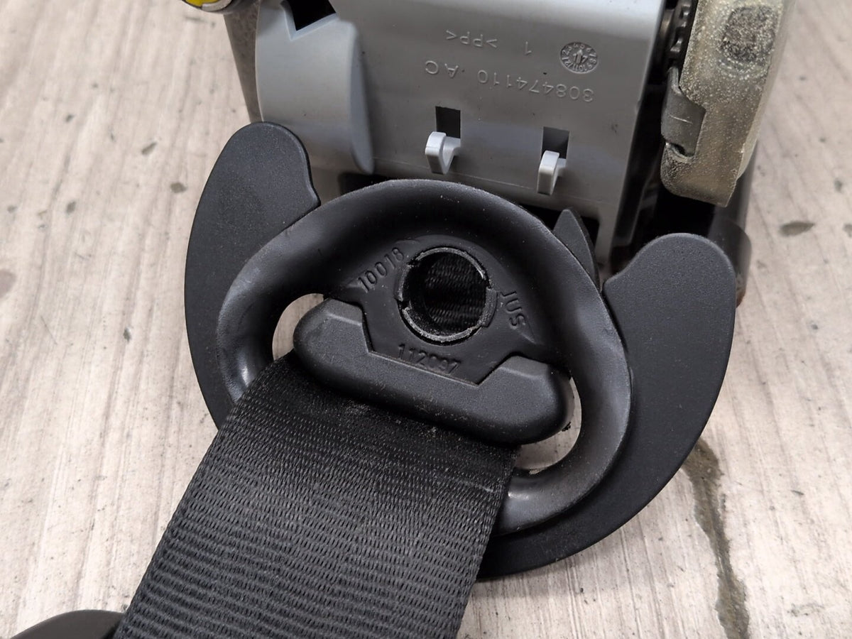 2015-2018 Audi Q3 8U Front Right Passenger Seatbelt Seat Belt Retractor KR16K5618B OEM