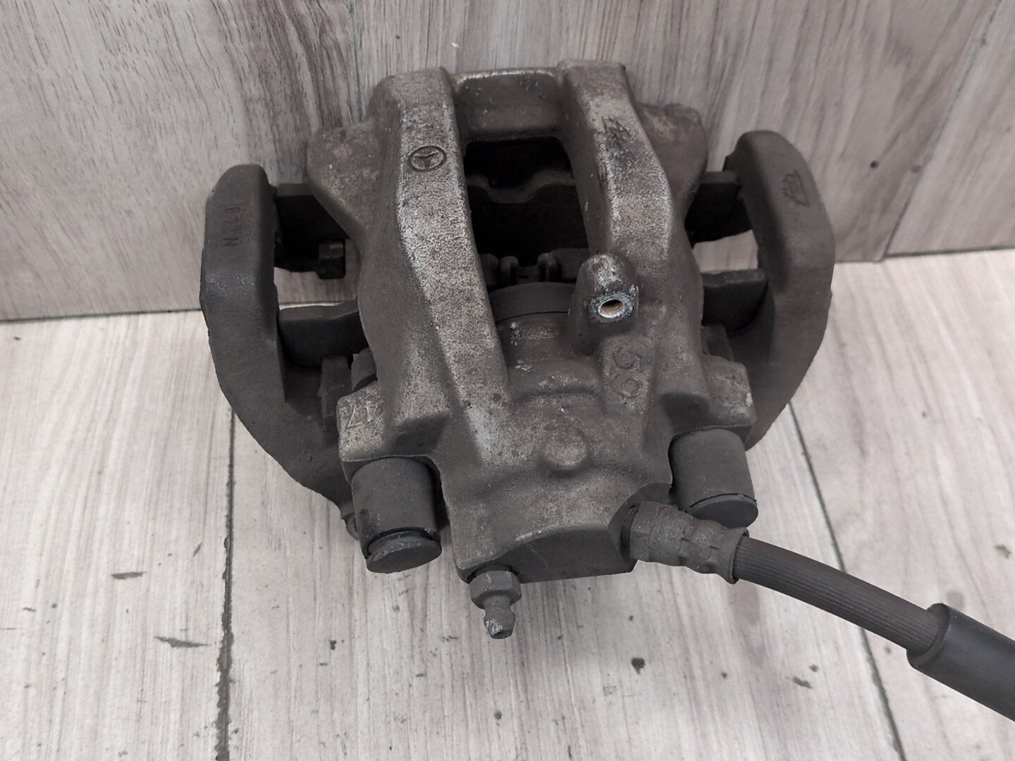 2009-2012 Mercedes-Benz E550 W212 Rear Left Right Brake Caliper SET