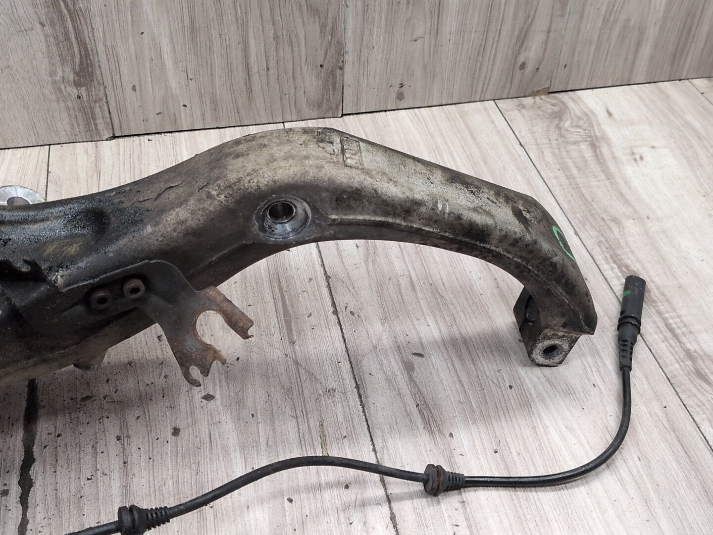 OEM BMW E70 E71 F15 F16 F85 X5 X6 Front Left Driver Spindle Hub Carrier Knuckle