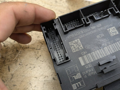 2012-2018 Audi A6 C7 Front Right Passenger Door Control Module 4G8959792J OEM