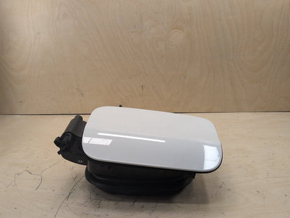 2018-2024 BMW X3 G01 Gas Cover Assembly 7405751