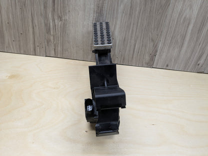 2009-2011 Mercedes-Benz SLK-Class R171 Gas Accelarator Pedal A2113001604 OEM