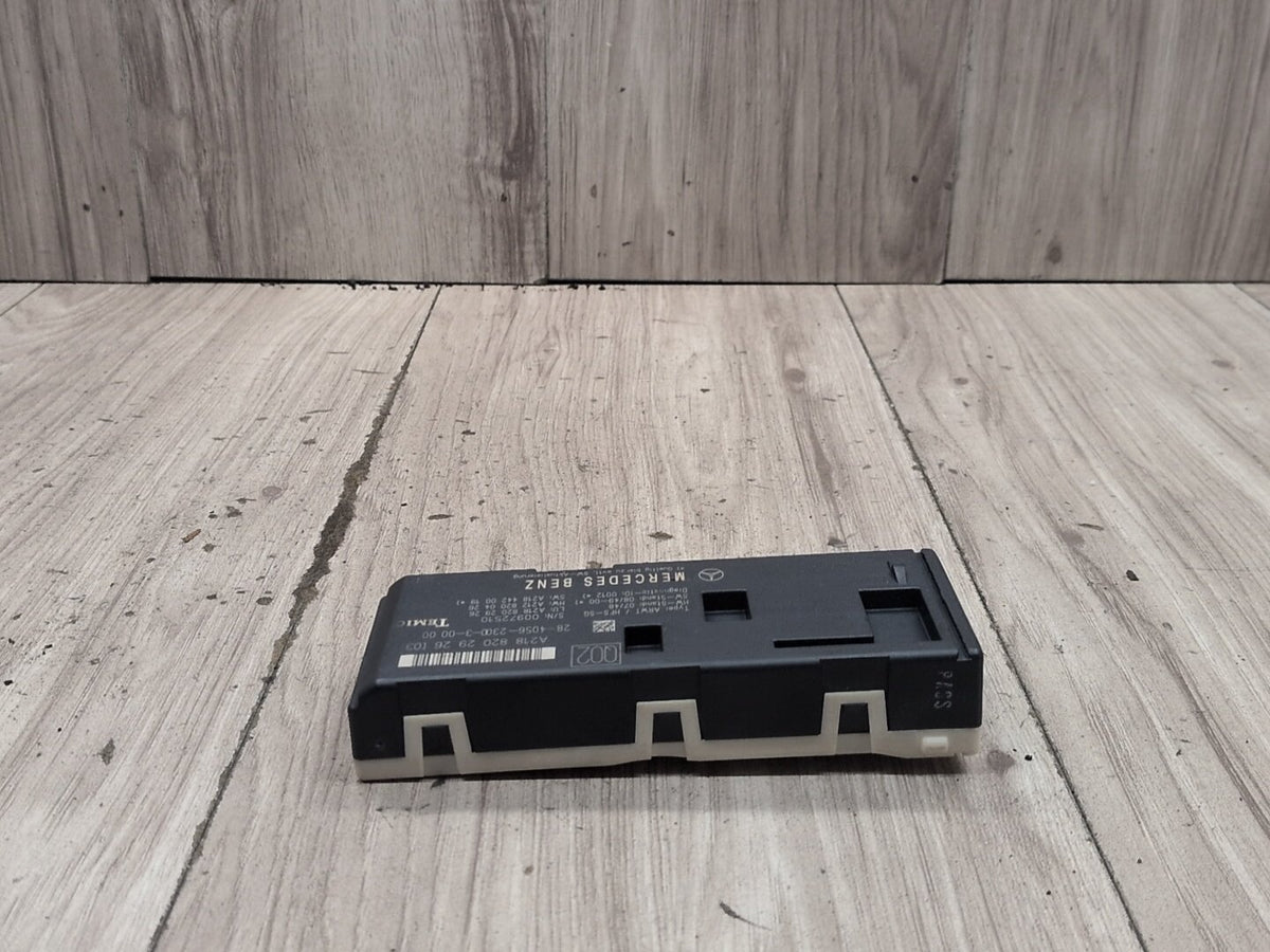 2009-2012 Mercedes-Benz E550 W212 Decklid Liftgate Trunk Module A218820292603 OEM