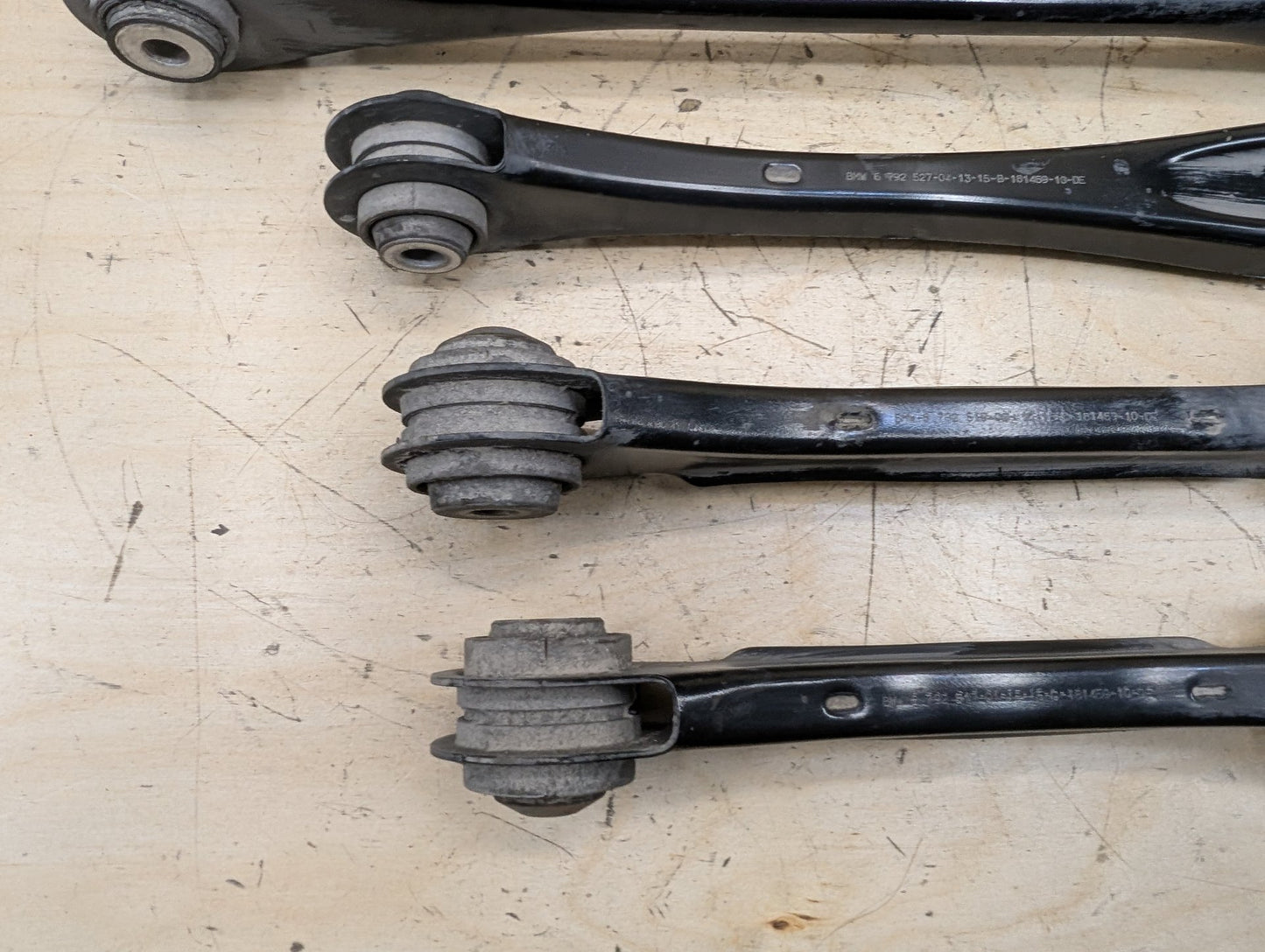 2012-2018 BMW 320i F30 Rear Right Passenger Control Arms SET 6792540