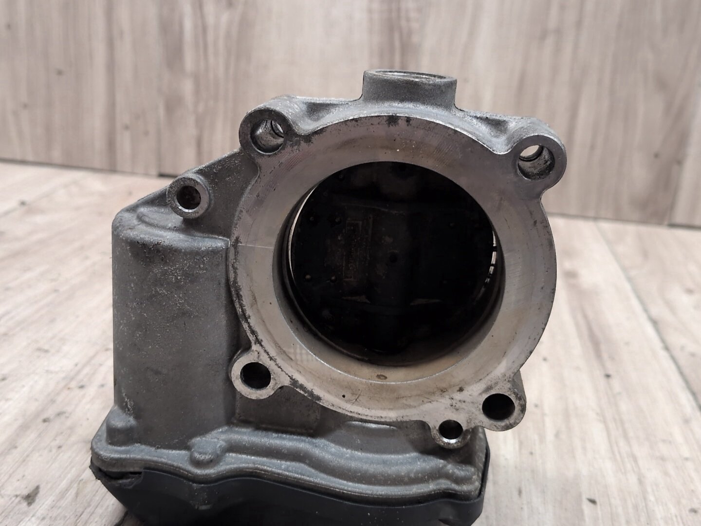 2015-2018 Audi 8U Q3 CCTA Engine Motor Throttle Body 06F133062T