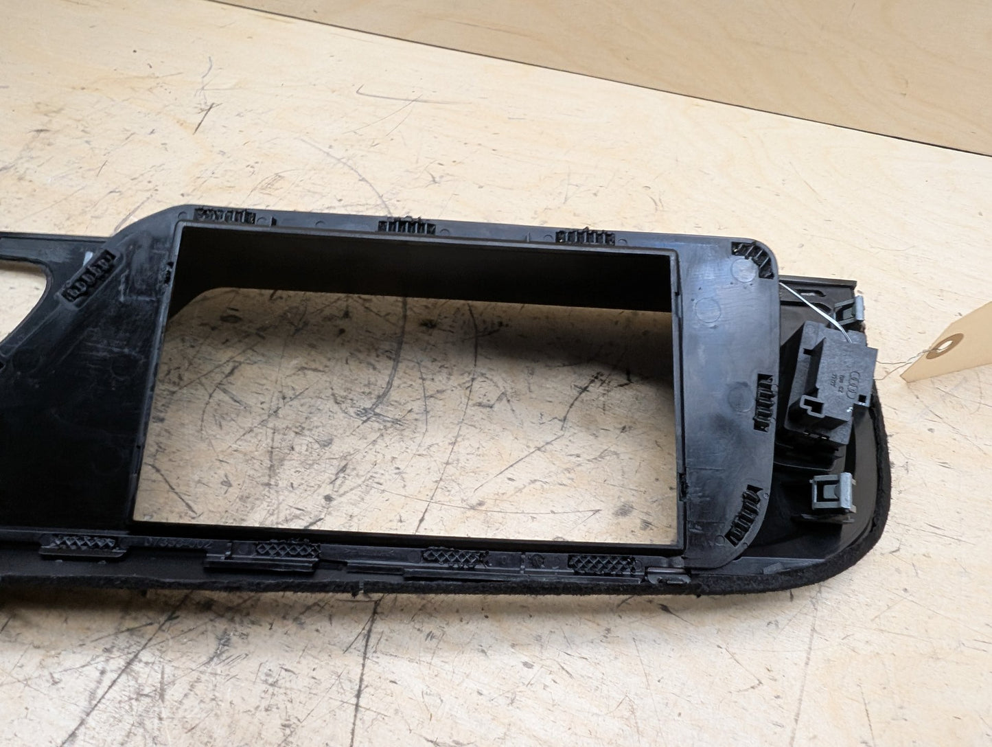 11-17 OEM Audi RS5 8T Center Console Monitor Display Screen Trim 8T1857186L