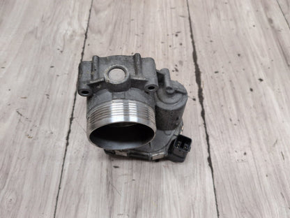 10-19 BMW F10 F12 F13 F01 F02 F15 S63 Intake Manifold Throttle Housing Assembly