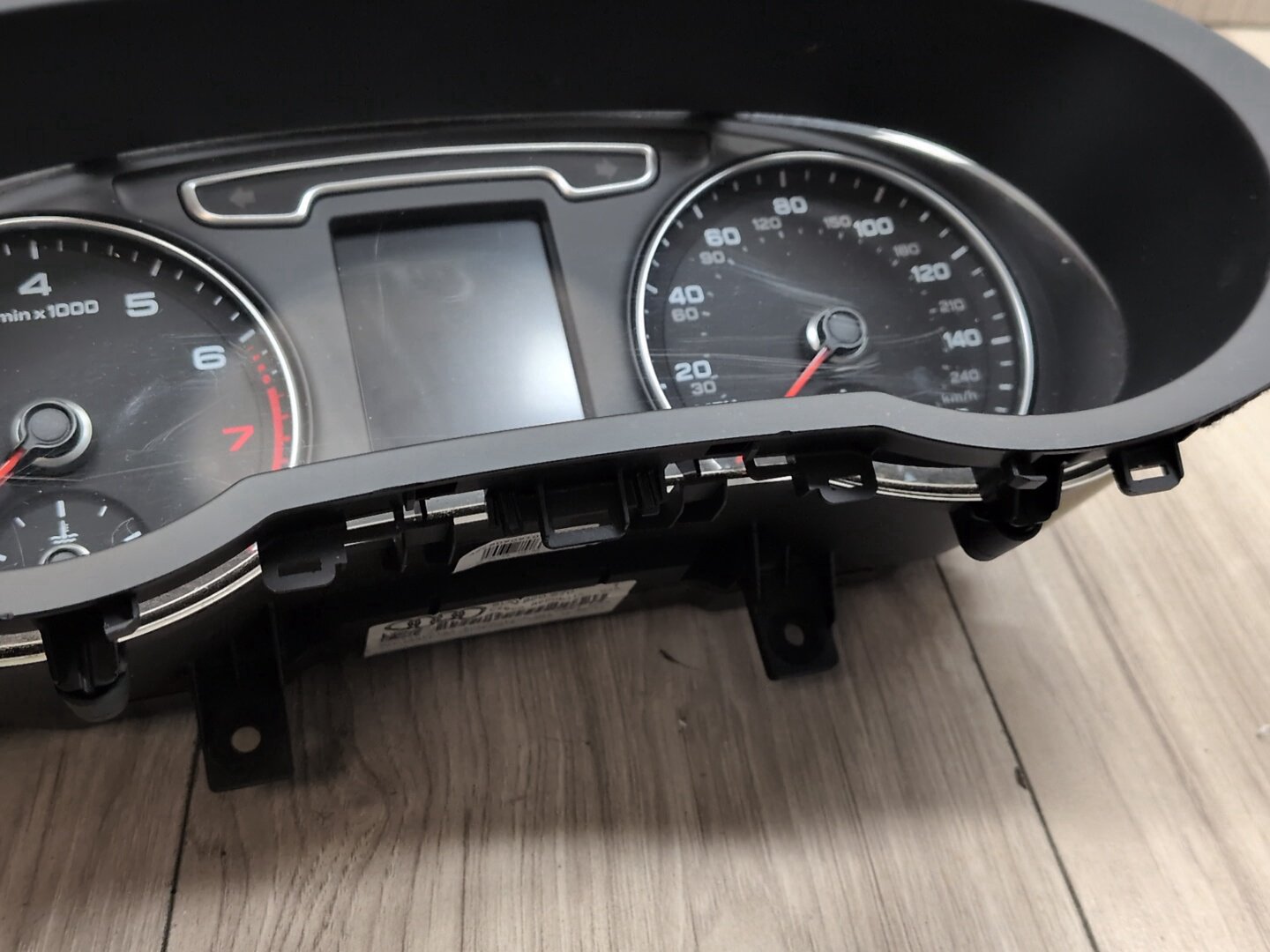 2015-2018 Audi Q3 8U Instrument Speedometer Guage Cluster 8U0920970