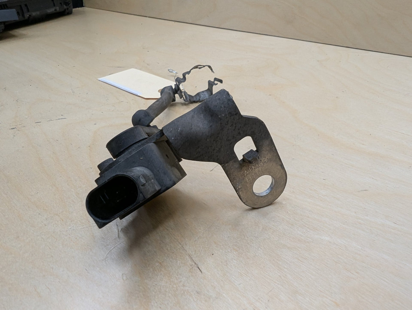 2007-2013 BMW 335i E93 Suspension Height Level Sensor 6778813