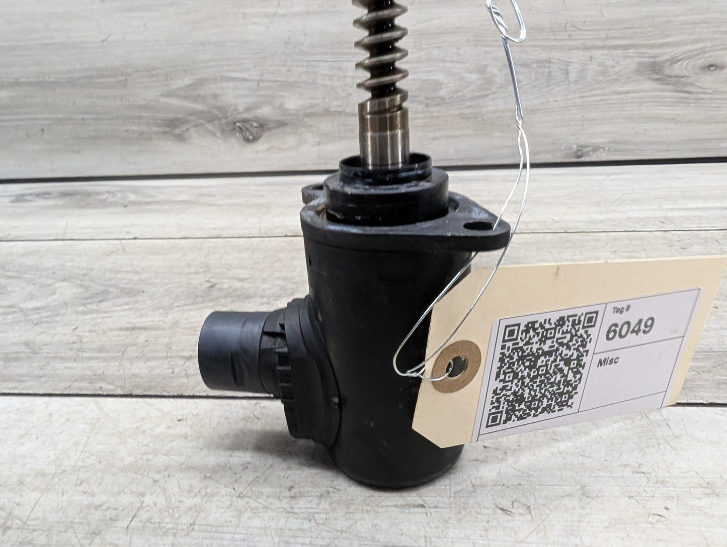 BMW G12 750Li N63B44O2 VVT Variable Valve Timing Actuator 7631574