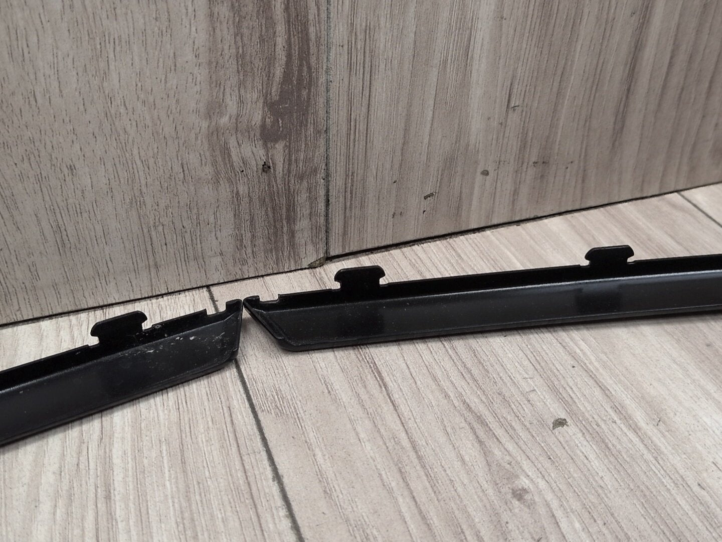 19-26 OEMBMW G05 X5 X5M Rear Left Right Quarter Panel Window Glass Trim SET