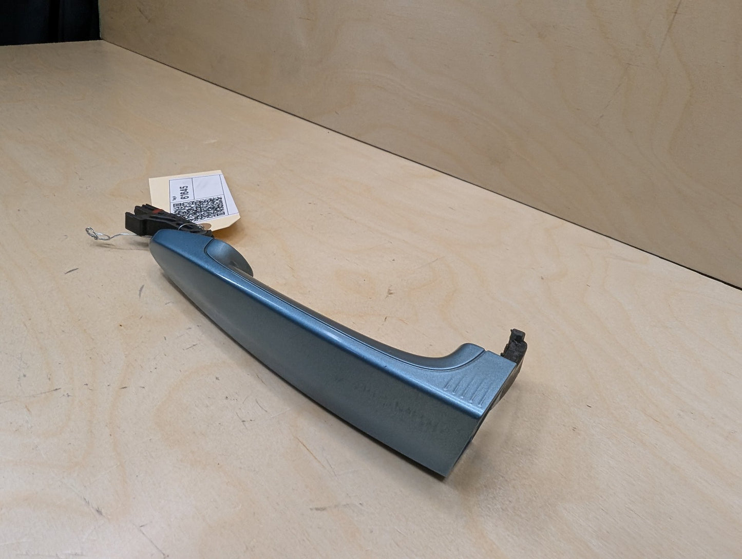 2007-2013 BMW 335i E93 Front Left Driver Exterior Door Handle w/ Comfort Access 7202321