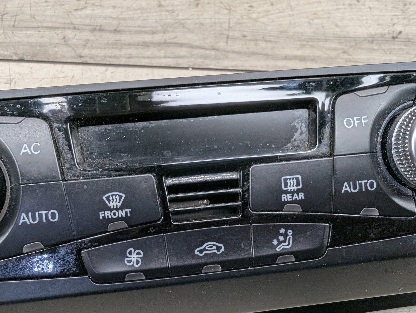 2009 - 2017 Audi Q5 8R Front AC Heater Climate Control Switch 8K1820043T EA888