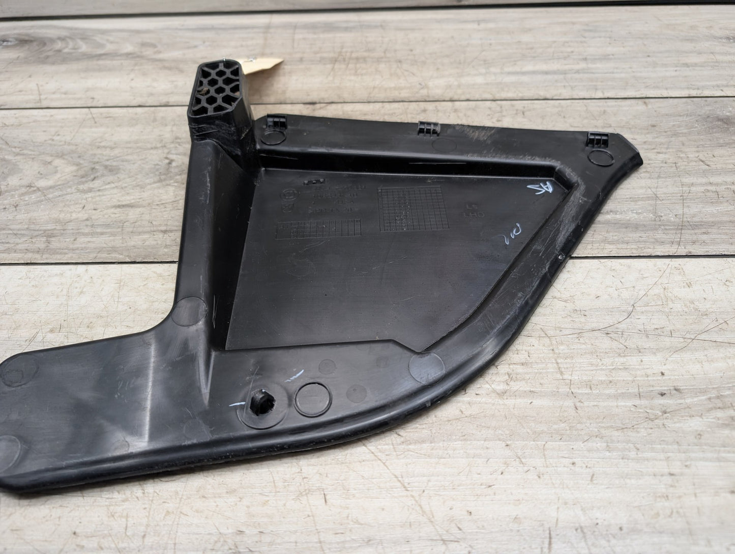 2019-2026 BMW X5 G05 Left Driver Side Cowl Cover 7434881