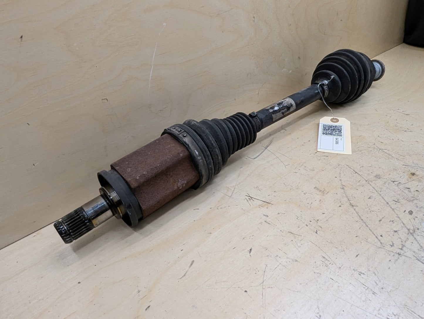 2016-2022 BMW 750i G12 Front Left Driver Half Shaft Output CV Axle 8657289