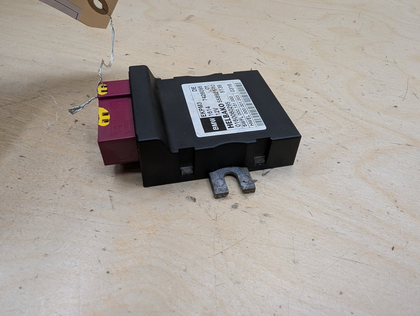 OEM BMW F10 F12 F15 F22 F30 F32 F36 Helbako Fuel Pump Relay Control Module EKPM3