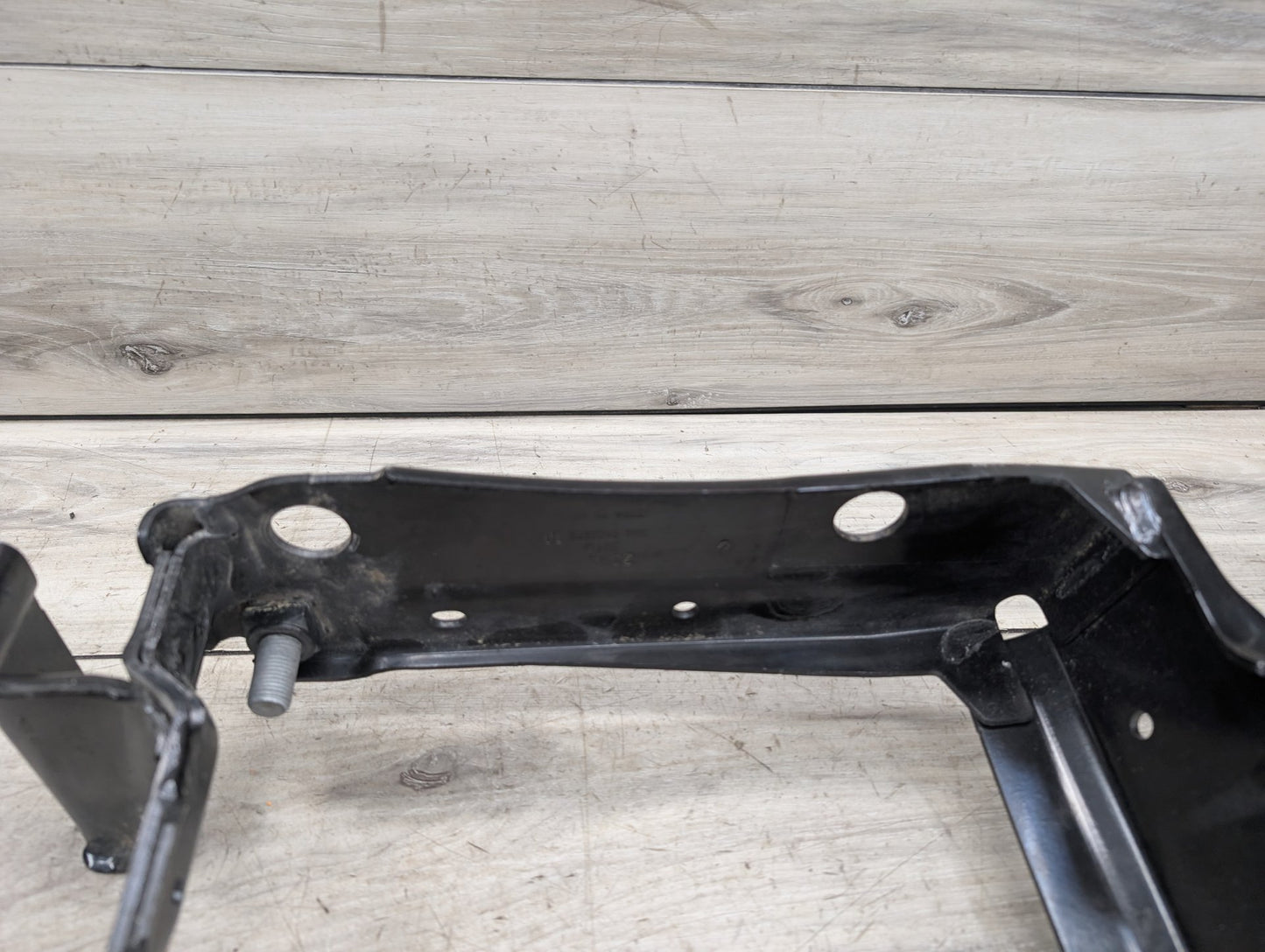 OEM BMW G20 G22 G23 G26 Front Left Driver Radiator Reinforcement Support Bracket