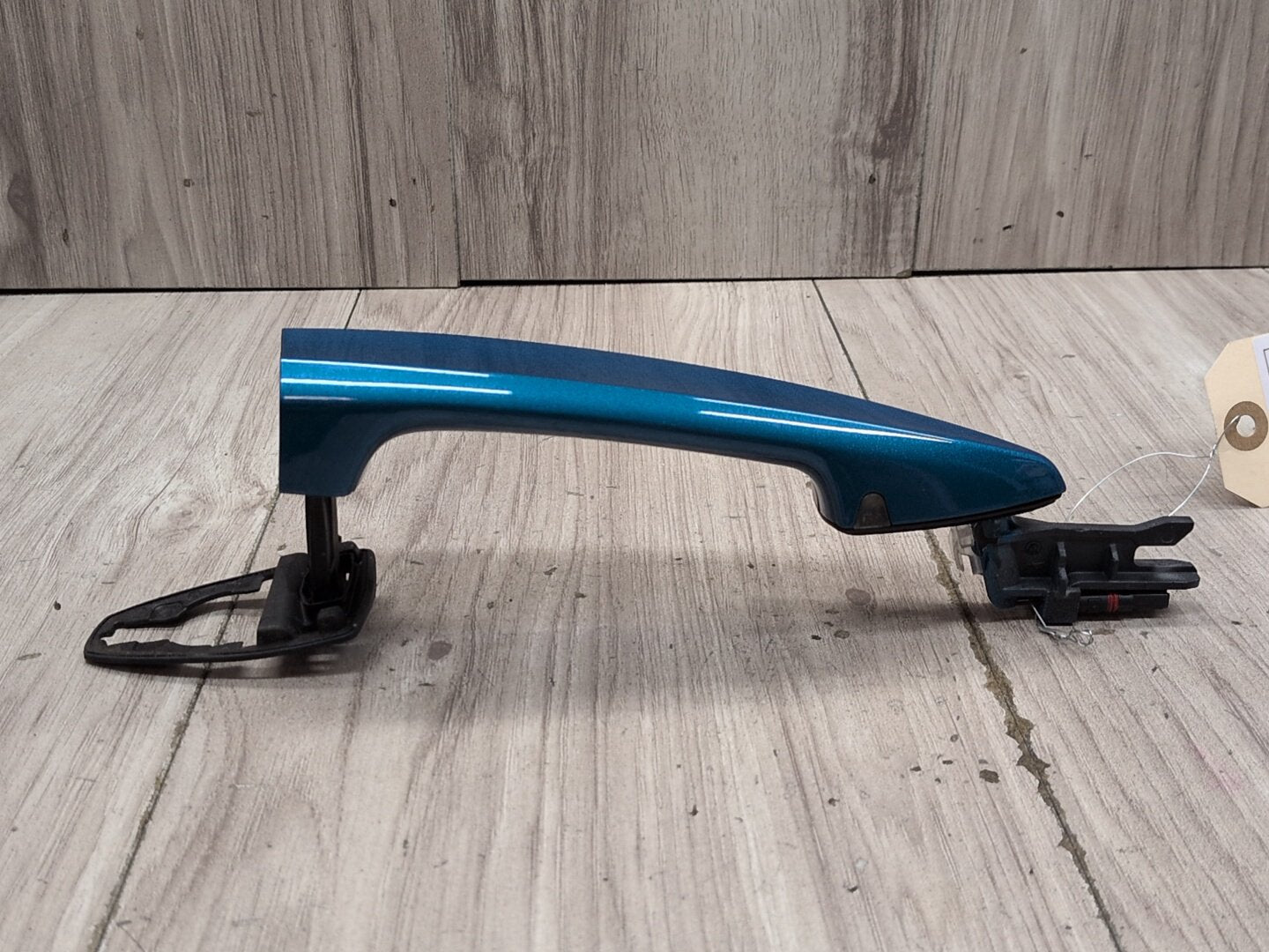 2015 - 2019 BMW X6 F86 Front or Rear Right Passenger Exterior Door Handle w/ Comfort Access 8068462 S63B44T2