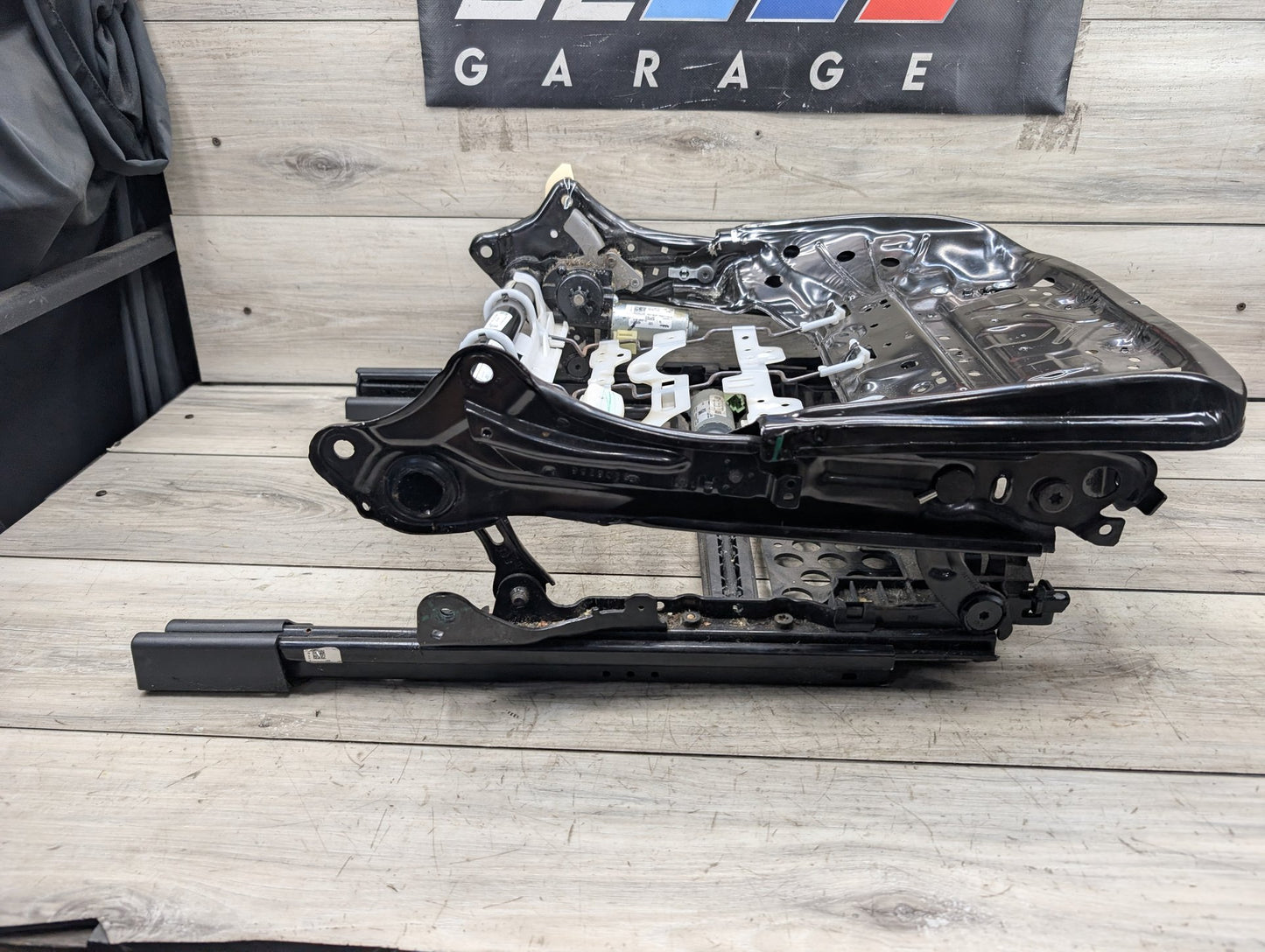 OEM BMW F97 G01 G02 G20 Electrical Front Left Driver Lower Seat Frame w/ Motors 7414607