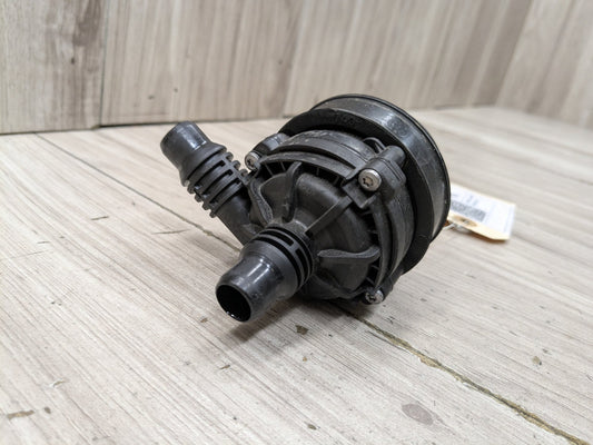 *OEM BMW G01 G05 G20 G22 G30 G42 G80 G82 G83 M3 M4 Engine Auxiliary Water Pump