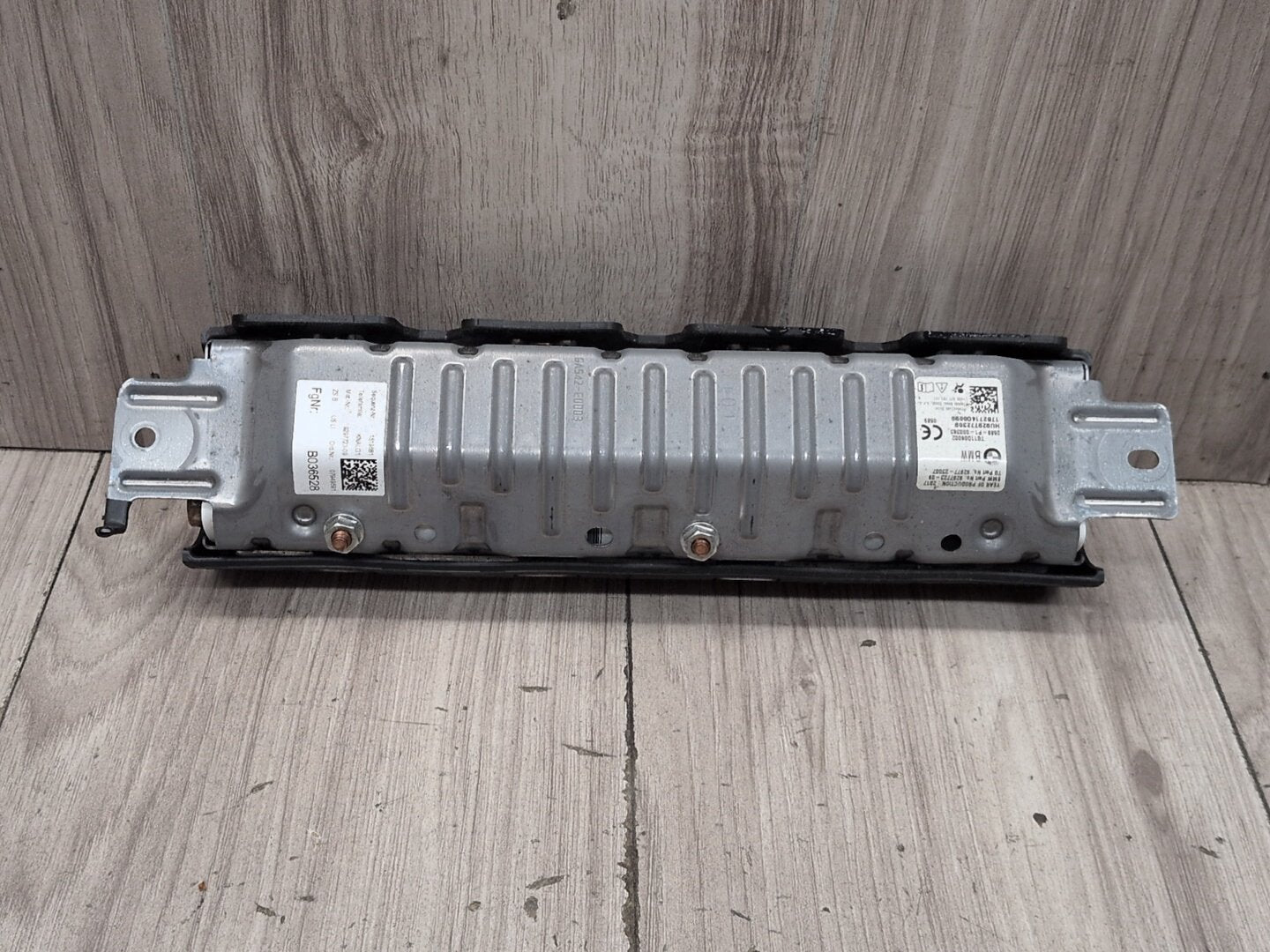 OEM BMW F90 G11 G12 G30 530 540 M550 M5 Front Left Driver Knee Lower Dash Airbag