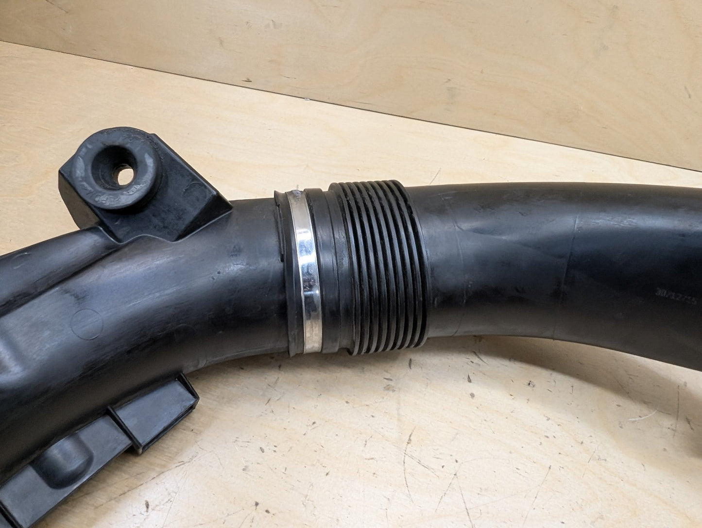 2015-2019 BMW F16 X6 N55B30M0 Engine Motor Turbo Charger Tube Pipe 7605585