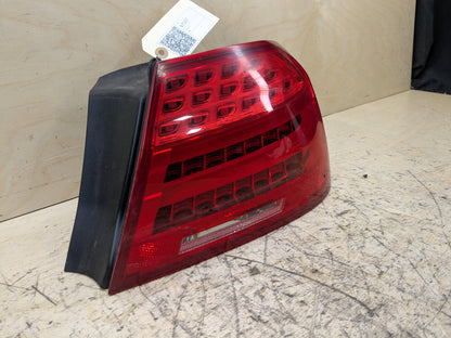 11-13 OEM BMW E92 328 335 M3 Coupe LCI Rear Right Passenger Outer Tail Light