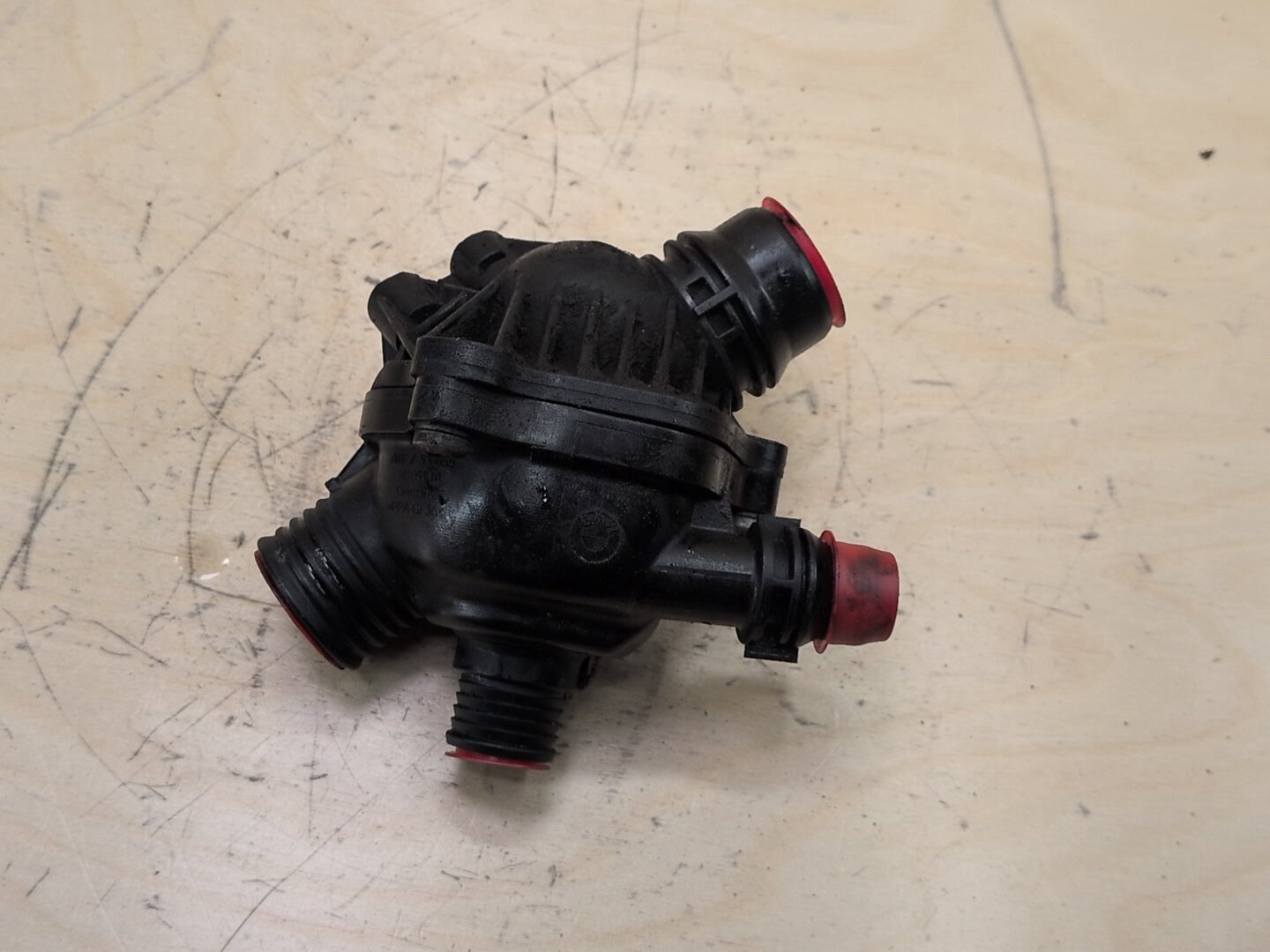 2006-2011 BMW E90 328i N52B30 Engine Motor Heat Coolant Thermostat 7536655