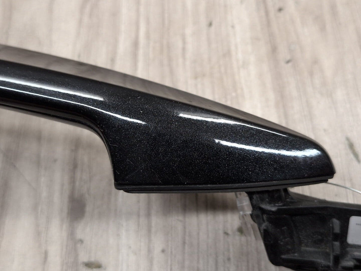 2014-2018 BMW X5 F85 Front or Rear Left Driver Exterior Door Handle w/ Comfort Access 7422103 OEM
