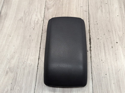 2015-2018 Audi Q3 8U Center Console Armrest Arm Rest 8U0864207N
