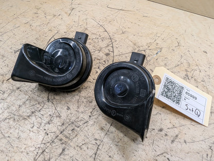 2019-2026 BMW X5 G05 Alarm Horns SET 7342945 OEM