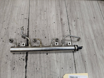 PRE-LCI OEM BMW G12 750 G30 M550 Engine N63R Right Fuel Injector Rail Lines 5-8