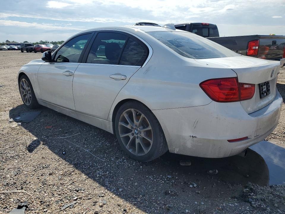 2015 BMW 320i F30 N20B20U0