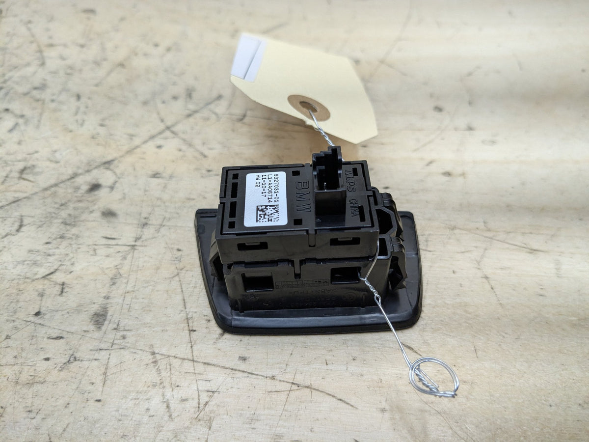 2018-2023 BMW M550i G30 Front Right Passenger Door Window Switch 9327031 OEM